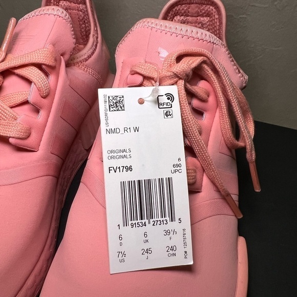 Adidas Nmd R1 Women Size 7.5 New With Tag And Original Box. Beautiful Pink. - Picture 4 of 14